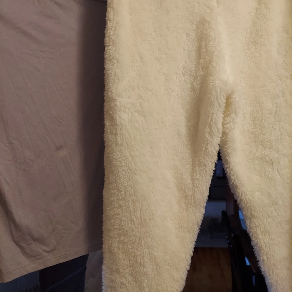 Women's PJ'S - Picture 6 of 12